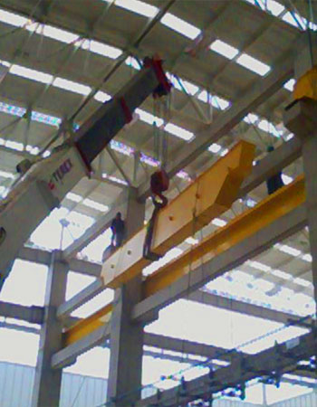 Montaje de puentes grúa